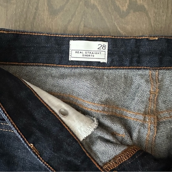 GAP Roll-Cuff Real Straight Denim Shorts - Picture 3 of 6